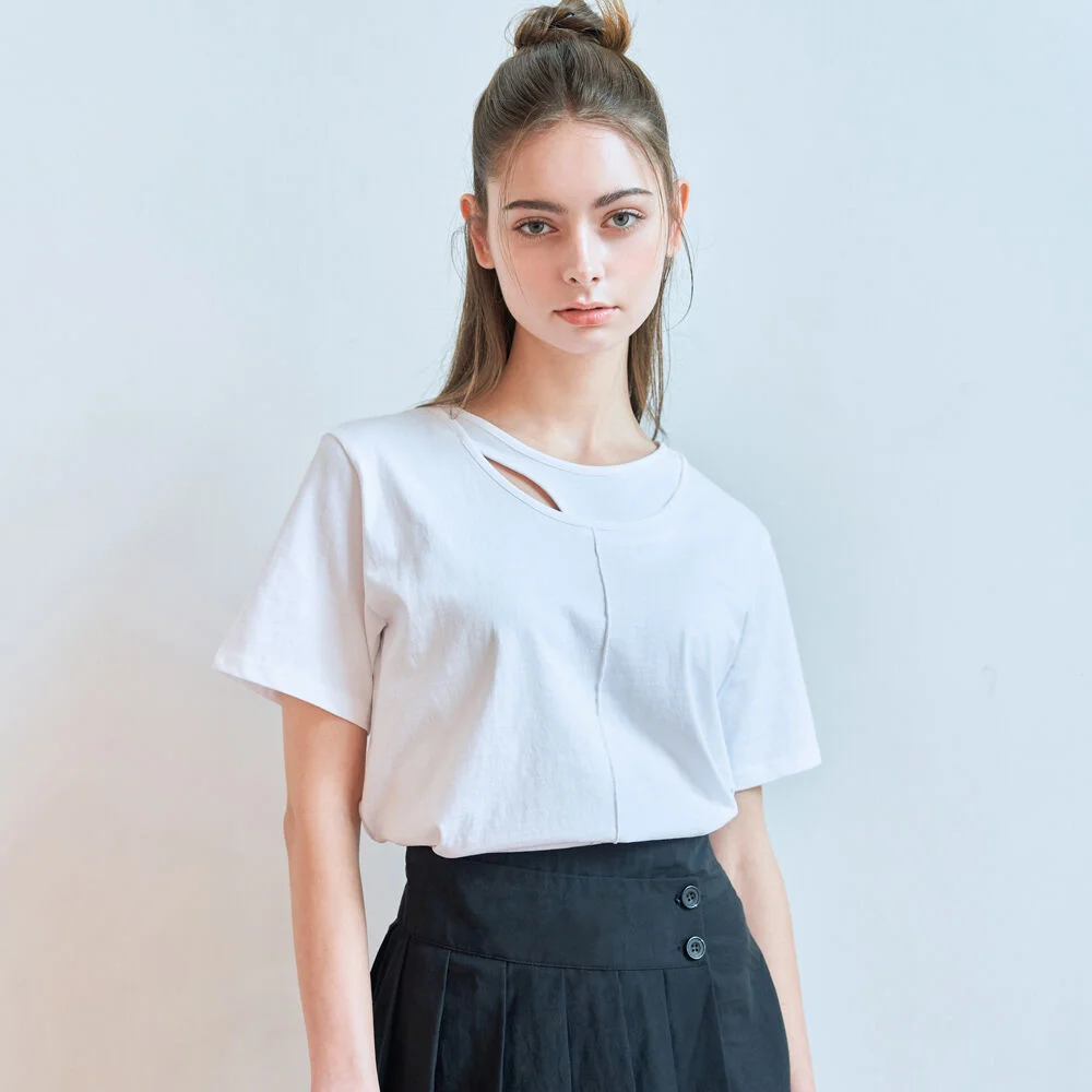UNBAL CUT OUT PINTUCK T-SHIRT (WHITE)