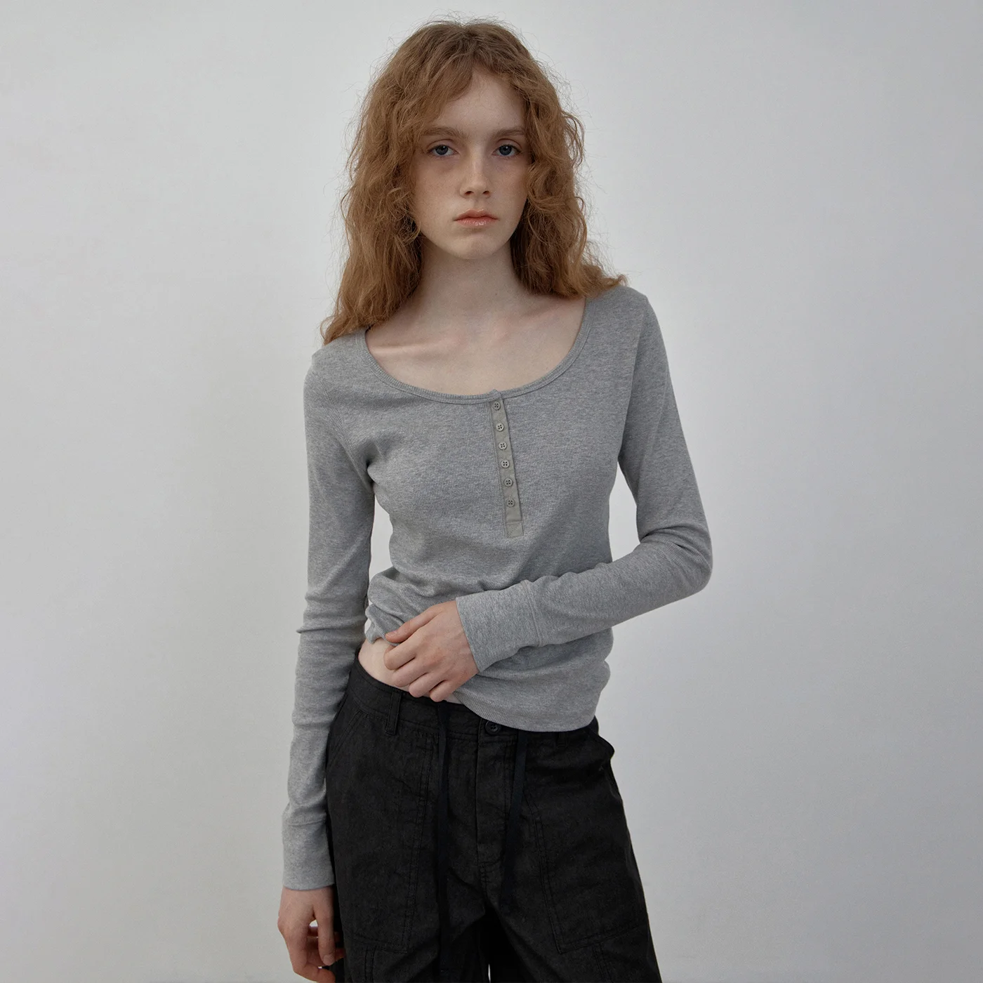 Veni Scoop button t-shirt (gray)