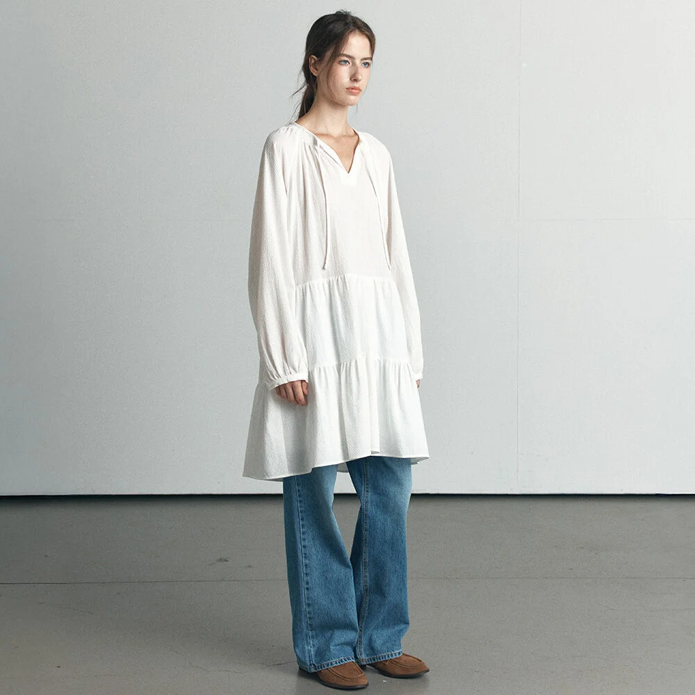 V-neck smock tiered ops _Ivory