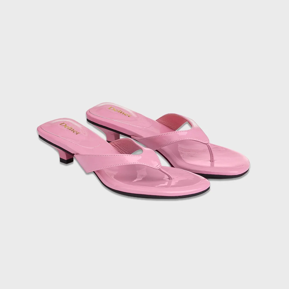 ENAMEL FLIP FLOP IN PINK
