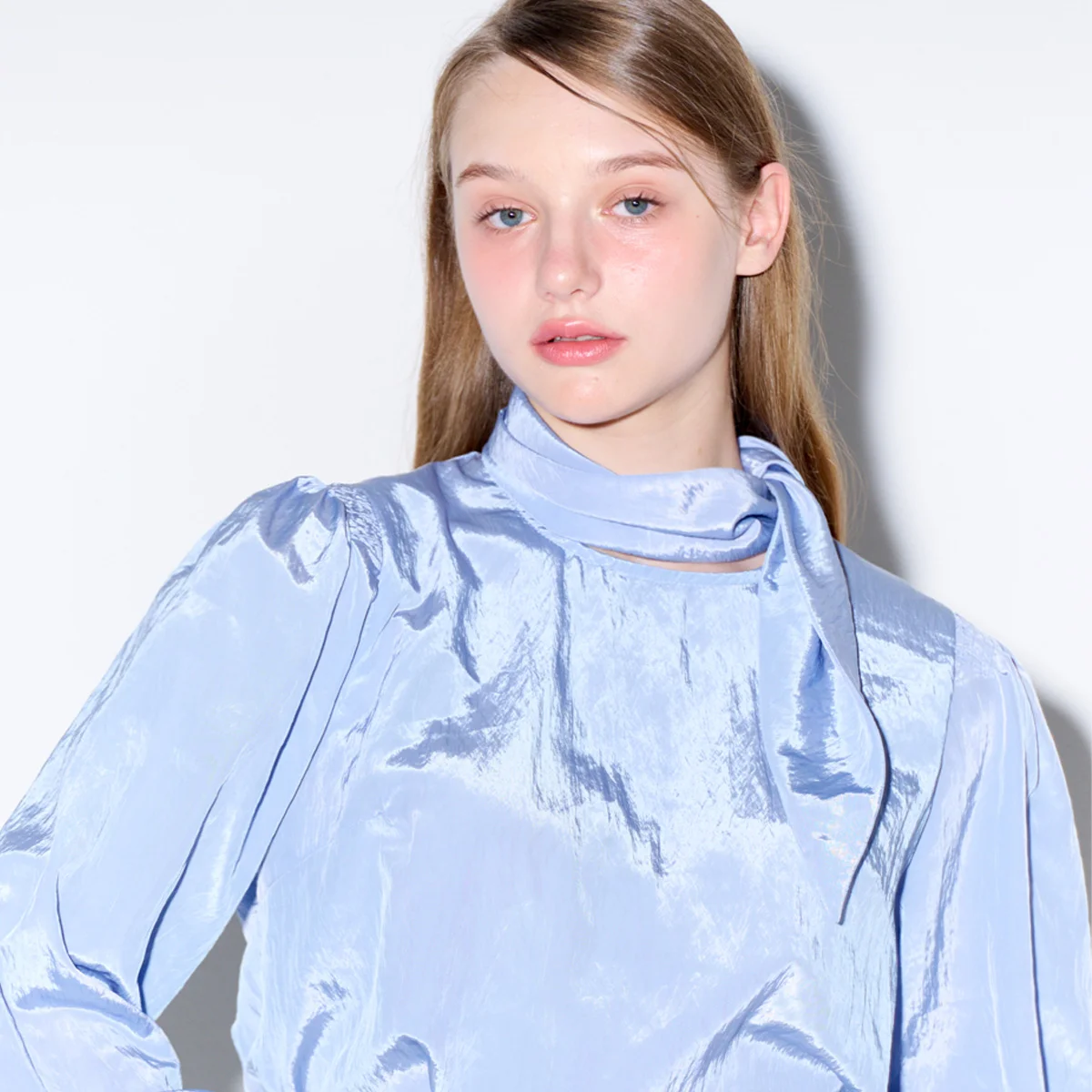 Shining scarf blouse_Blue