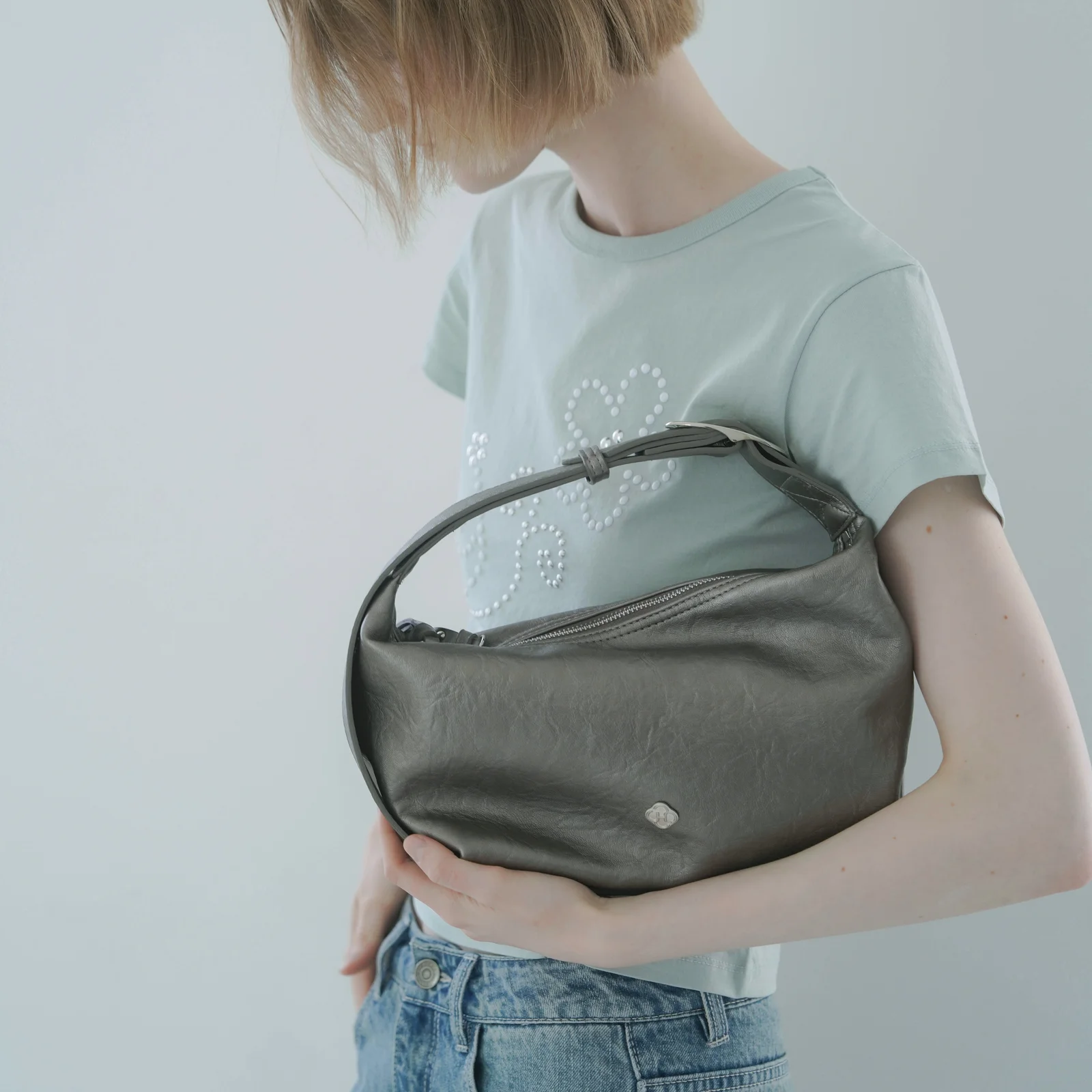 Tail 扣環 Hobo Bag_金屬