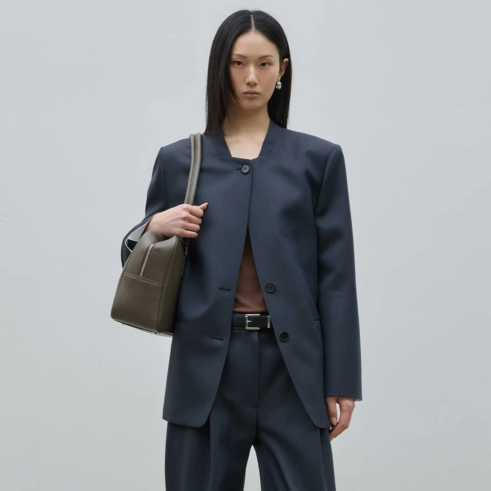 SENTI COLLARLESS JACKET