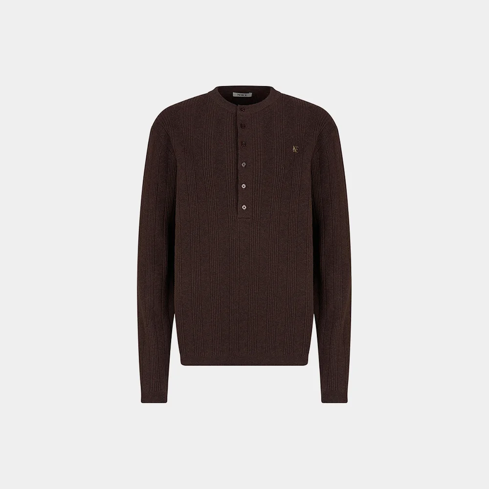 MERINO RIBBED HENLEY NECK KNIT TOP - BROWN