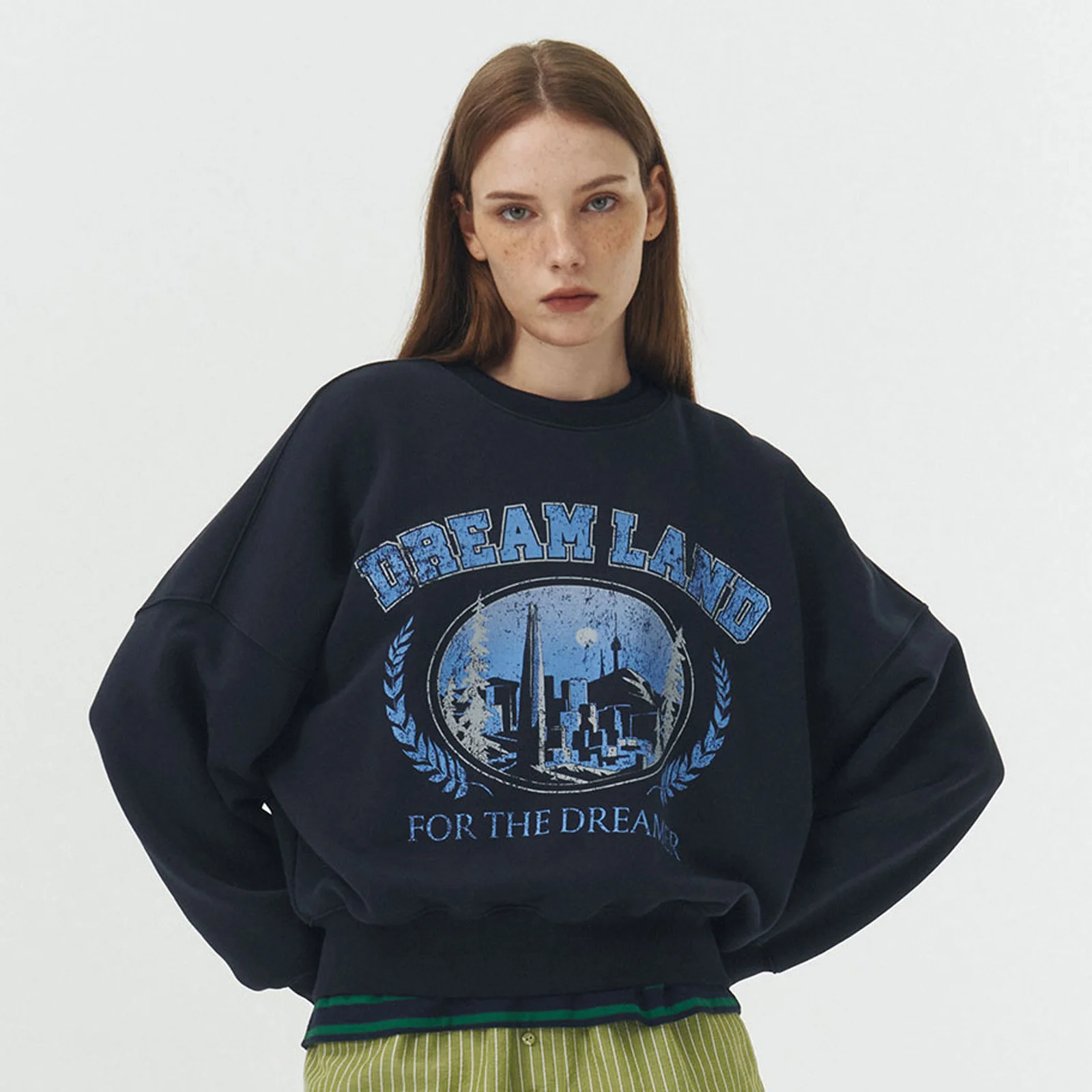 Dreamland Sweat shirt ( NAVY )