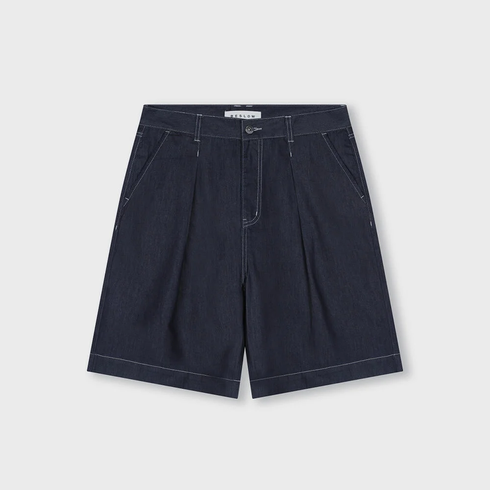 WIDE FIT ONE TUCK TENCEL LIKE SHORTS INDIGO