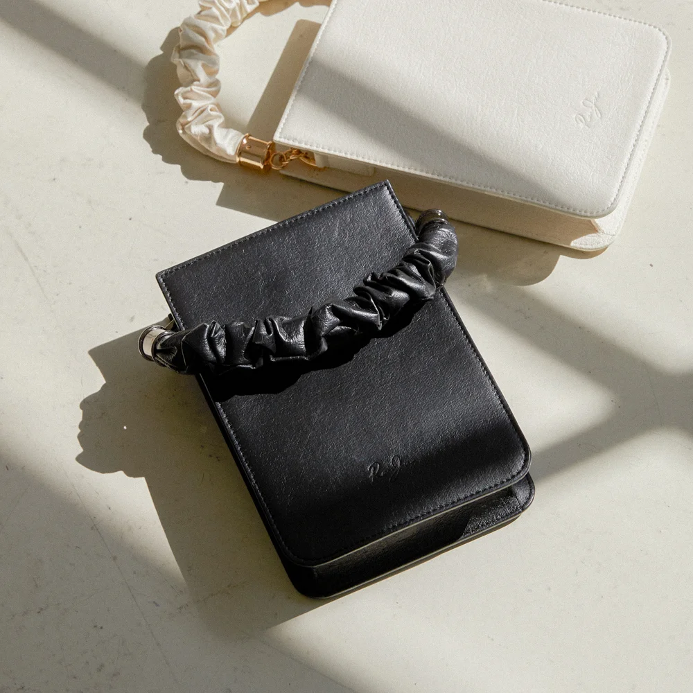 Ruche Bag Vegan Leather_Black