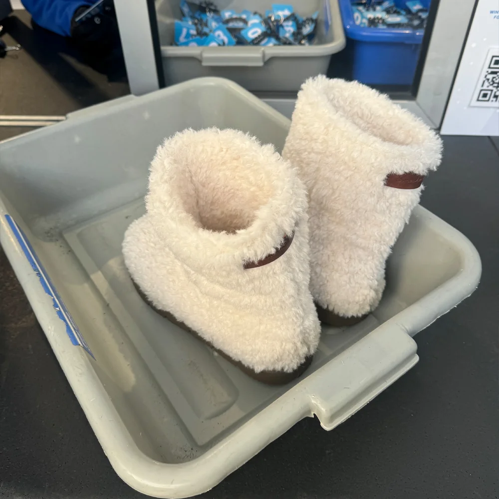 Fur Boots - 2Color