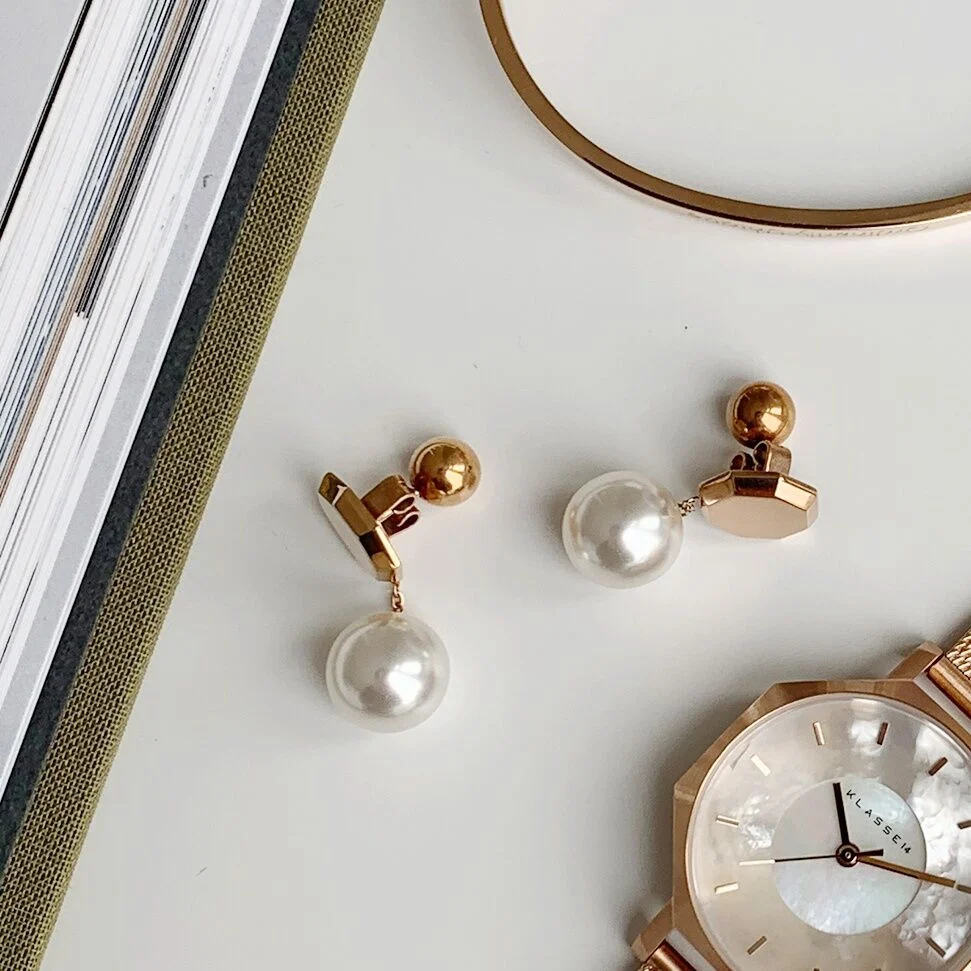 OKTO PEARL STUD EARRINGS ROSE GOLD
