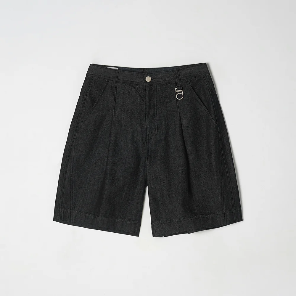 (WOMAN) Denim Bermuda Pleated Pants (Black)