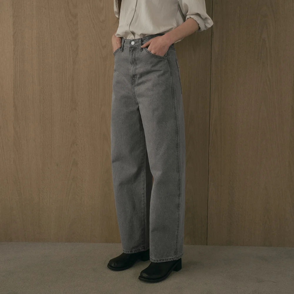 ELI CURVED GRAY DENIM PANTS_GRAY