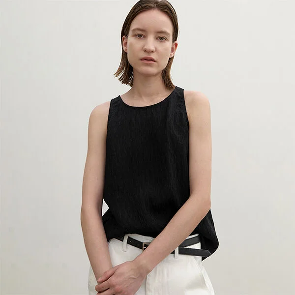 ESSENTIAL FLARE SLEEVELESS BLOUSE(BL-4240)
