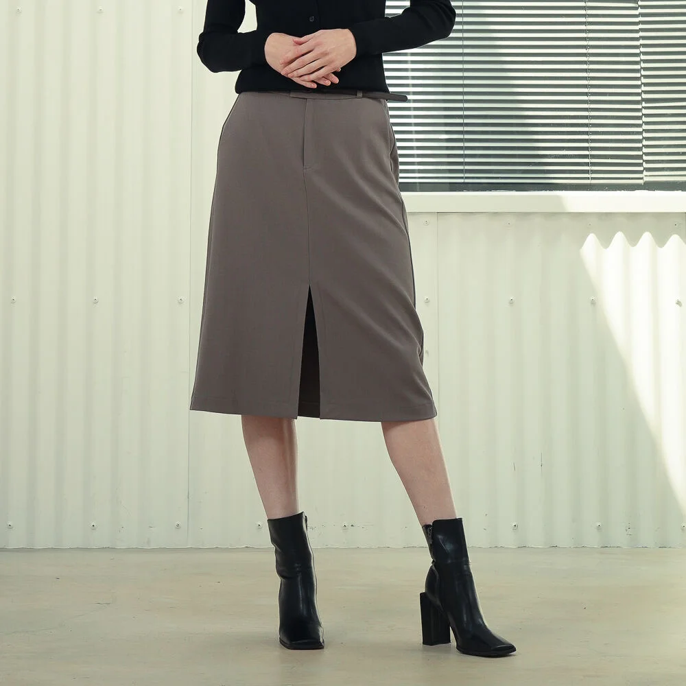 Front Slit Detail Skirt _KH.Brown