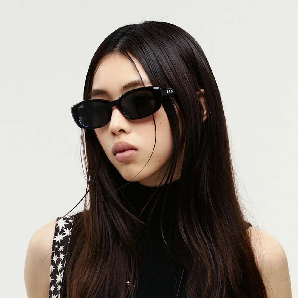 NEIR SUNGLASSES / DEEP SHADOW BLACK