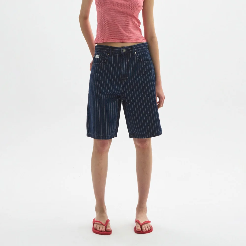 M.C UNISEX, Pinstripe Denim Bermuda Pants / DARK INDIGO
