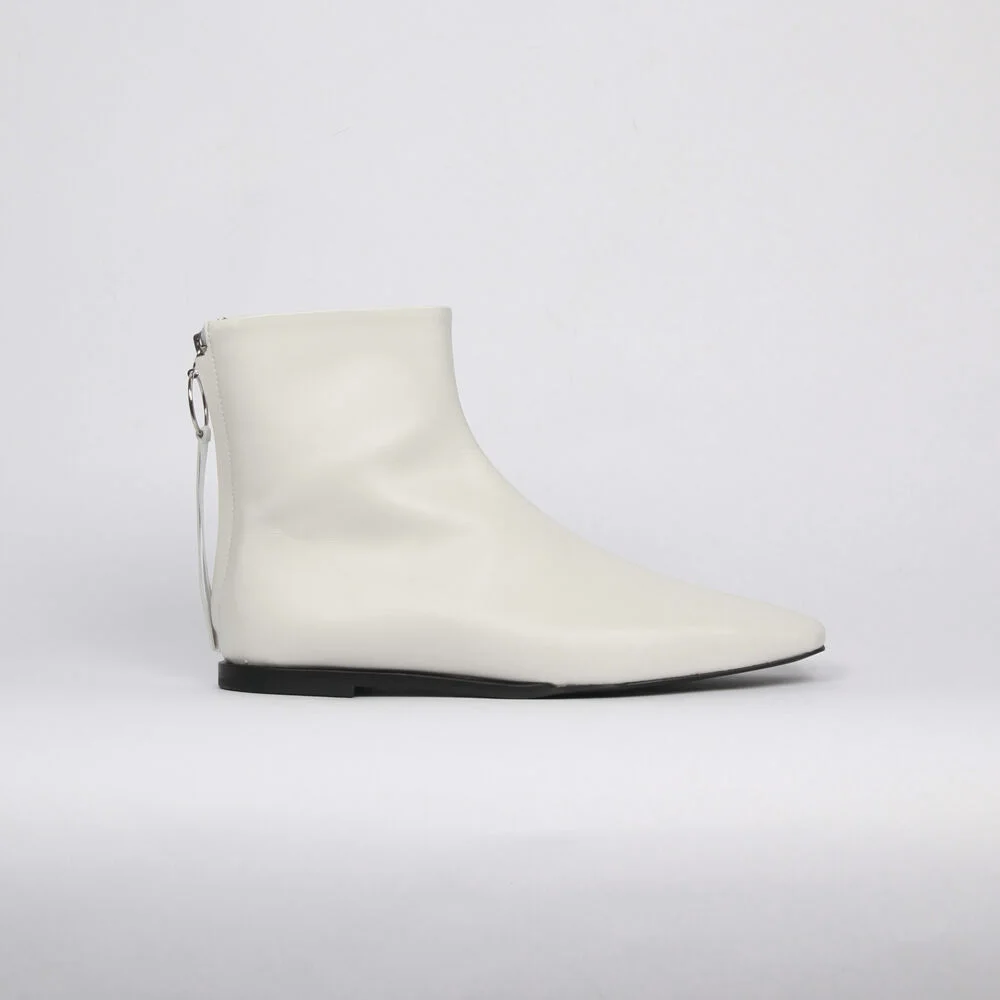 Bella Flat Ankle Boots Off-White