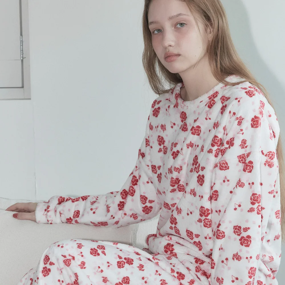 rose cherry winter pajama (睡衣)