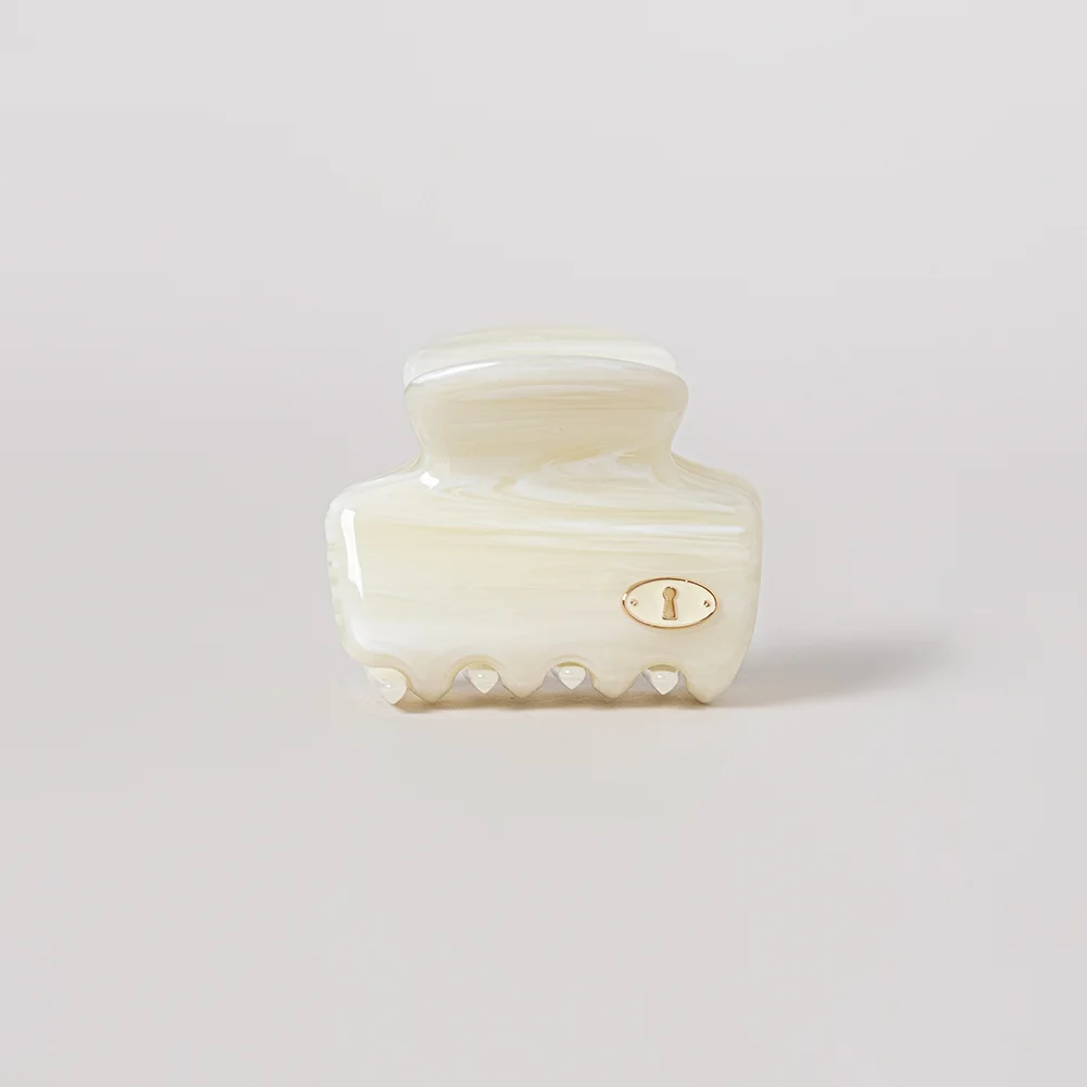 Classy Logo Hair Clip (Satin Cream)
