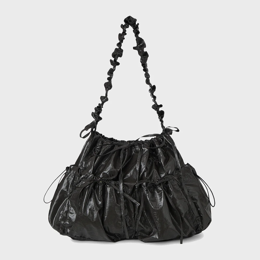 DEINET COATING SHIRRING BAG IN BLACK