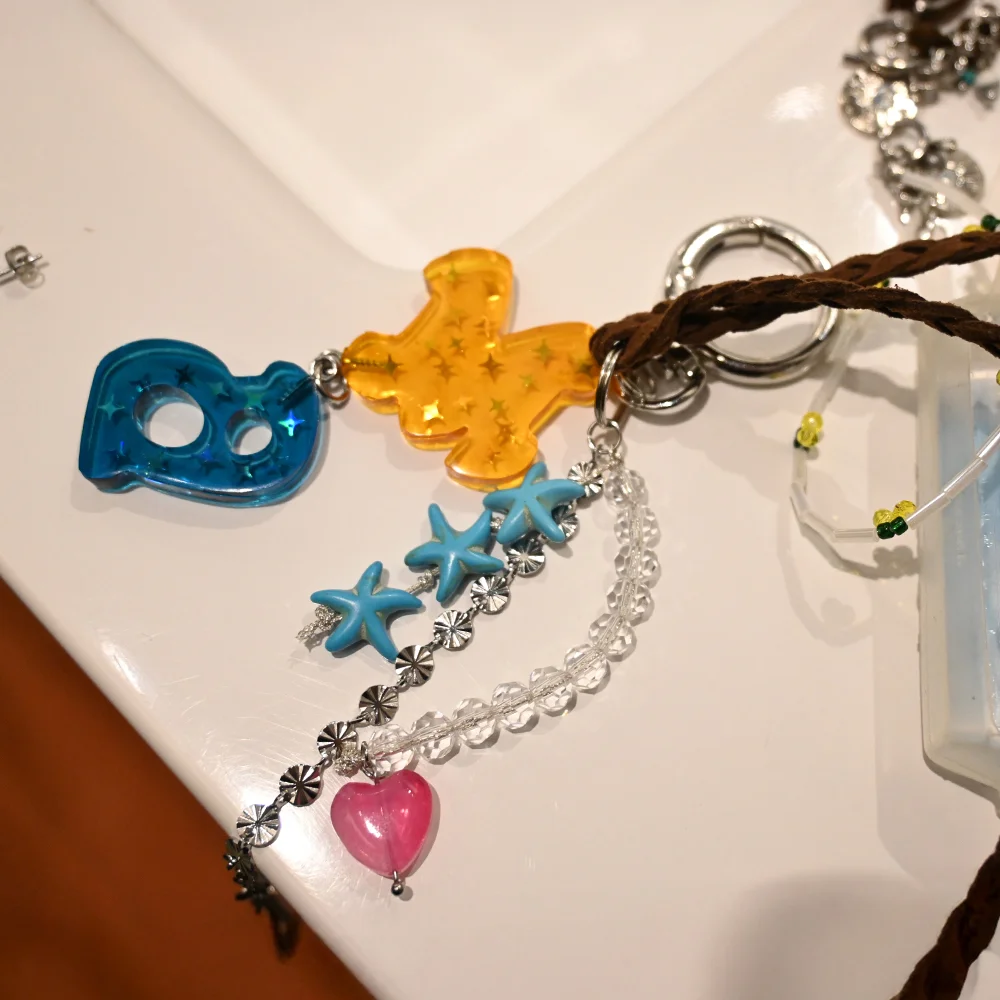 STARRY CHARM KEYRING