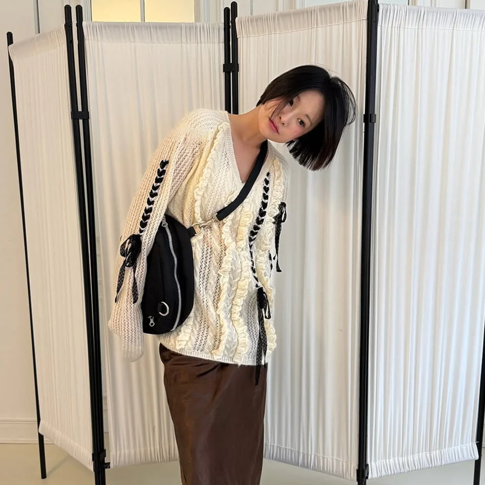 Crochet Ribbon Tie V-Neck Pullover (Ivory)