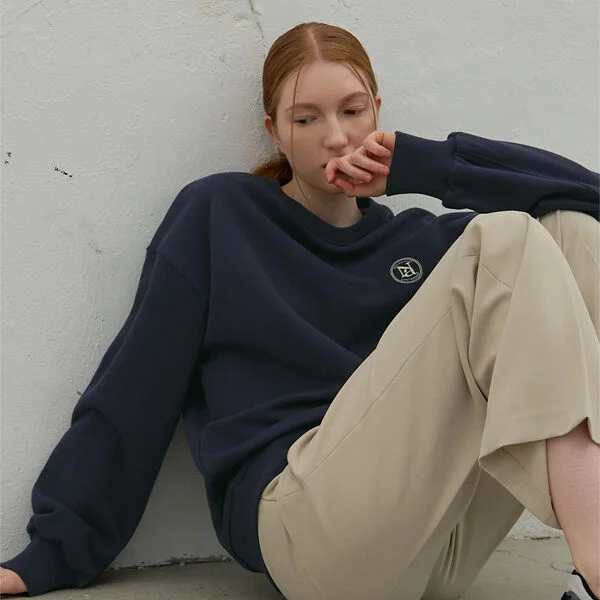 CLASSIC OVERSIZED-FIT SYMBOLS EMBROIDERED SWEATSHIRT (T-6695)