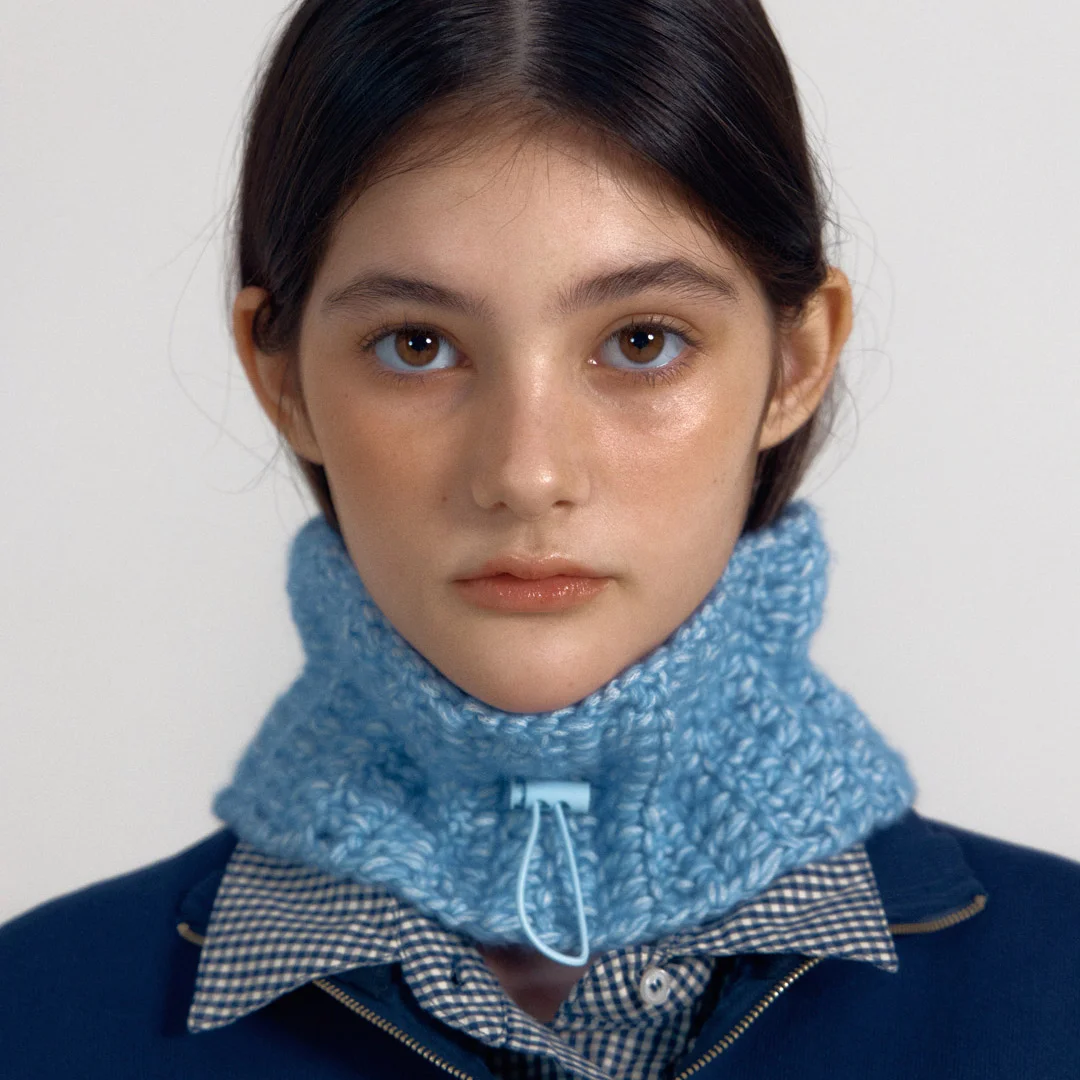 STRING NECK WARMER : BLUE