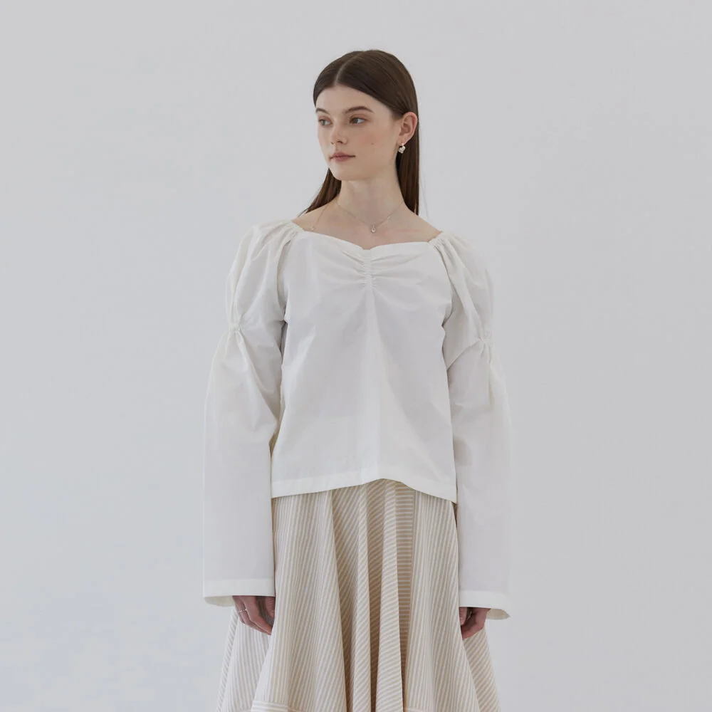 OFF SHOULDER SHIRRING BLOUSE - WHITE