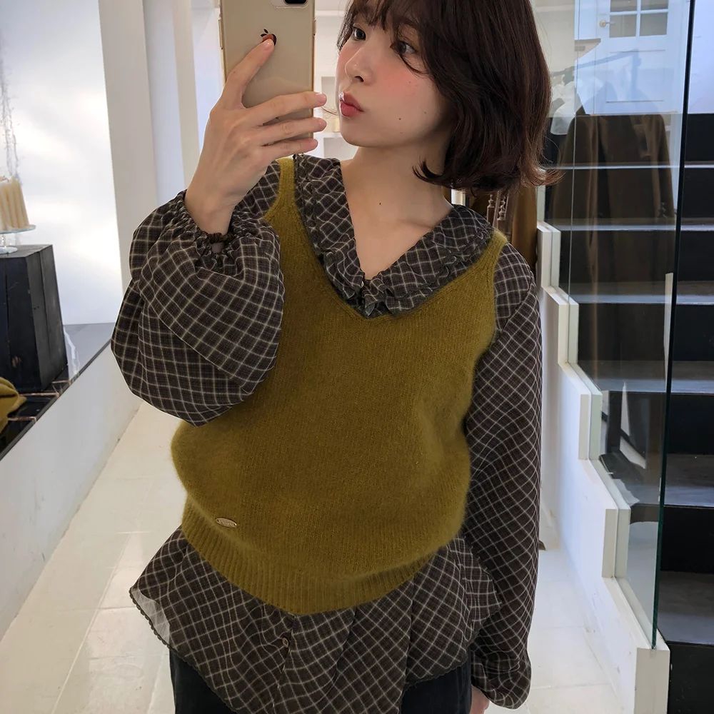 RACCOON KNIT BUSTIER (OLIVE)