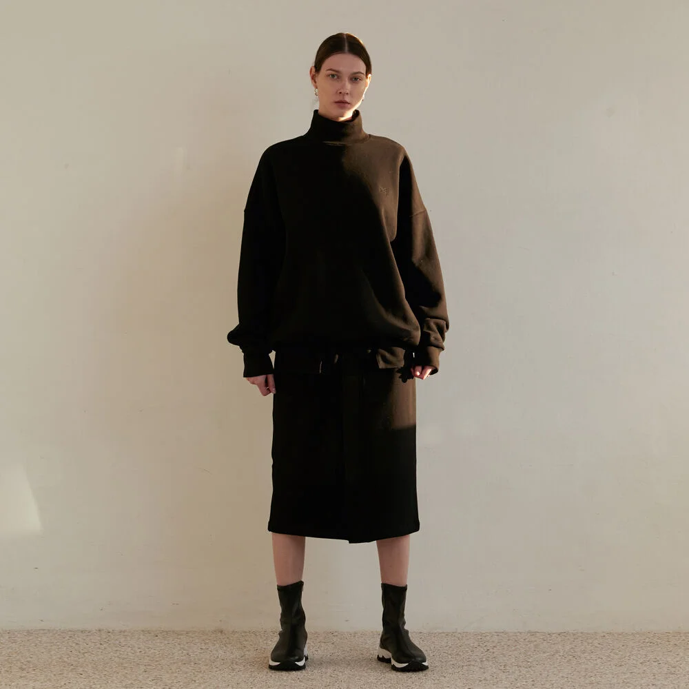 LOGO POCKET SKIRT - BLACK