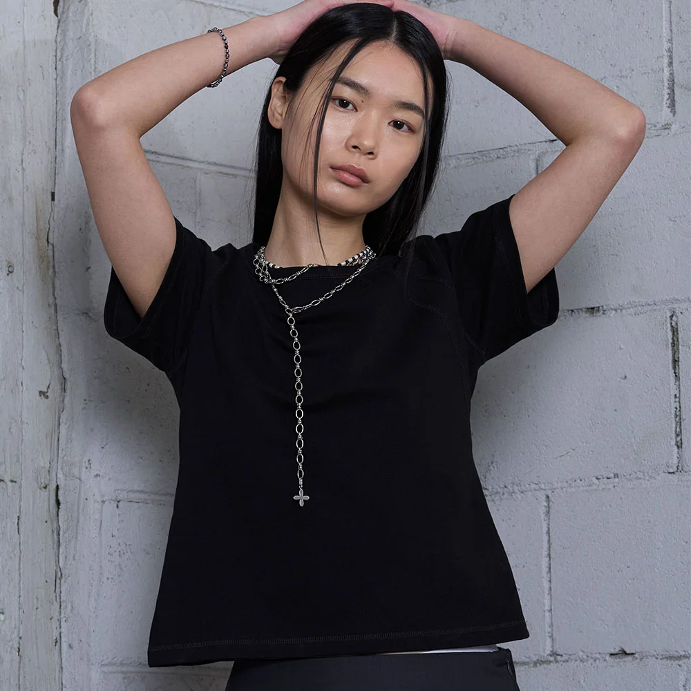 Unbalance Incision Short Sleeve_Black