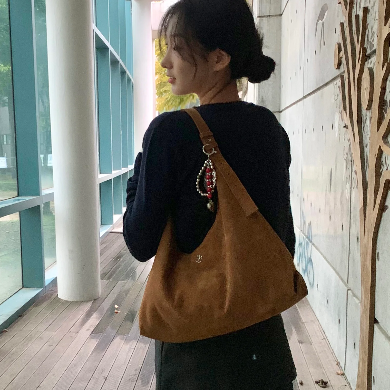 Ivy 麂皮 Hobo Bag_駝色