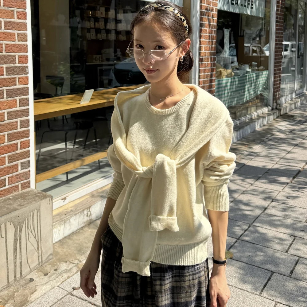 Layered Shawl Wool Knit Butter