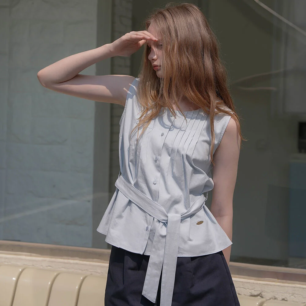 Belt Sleeveless Blouse