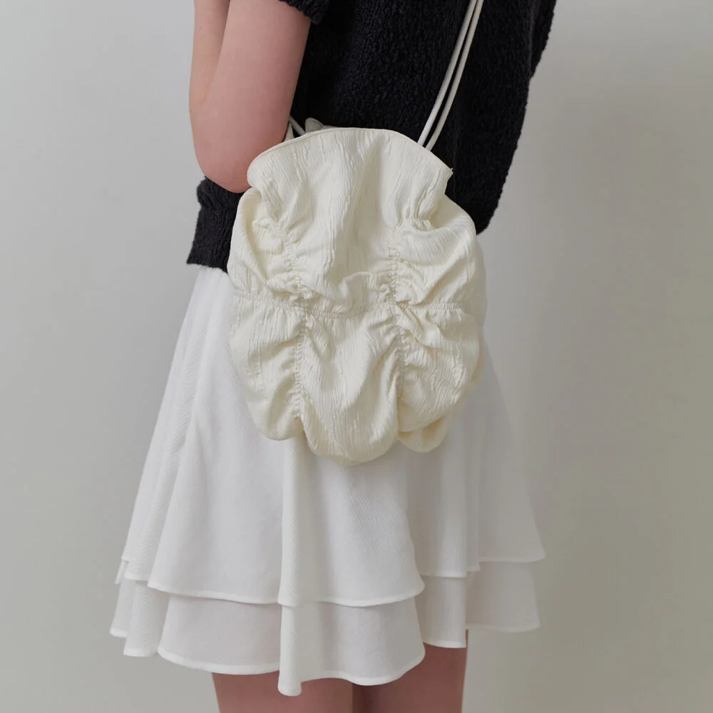 Bubble shirring bag (cream)