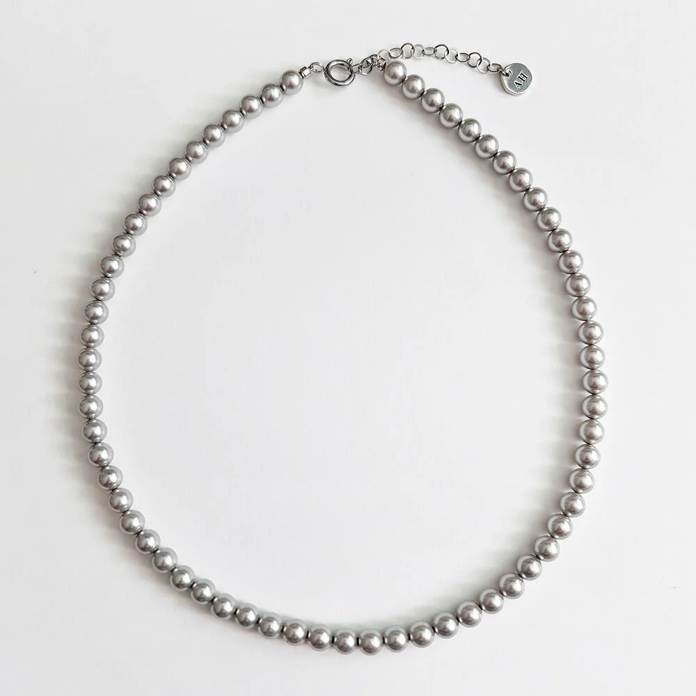 Classic Pearl Necklace / LG