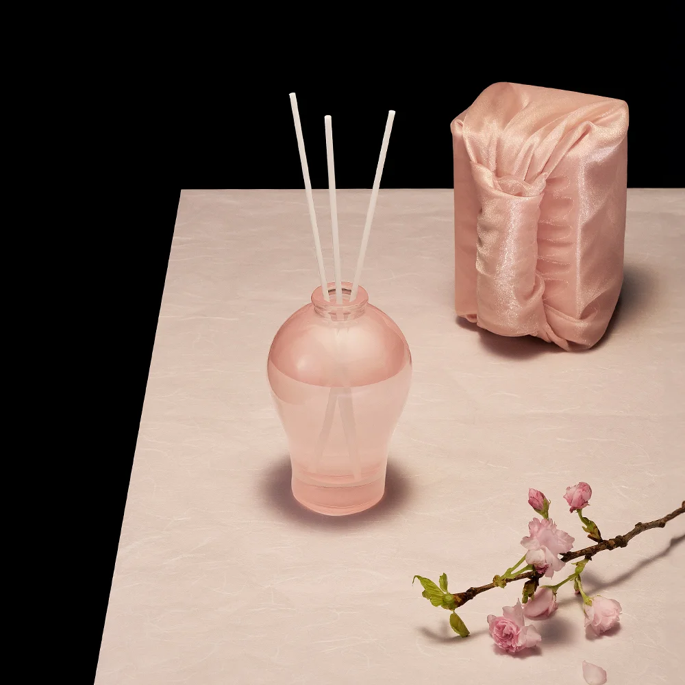 Taylor Scents 玻璃瓶 擴香 200ml 2款 擇 1 (櫻花香/月香)