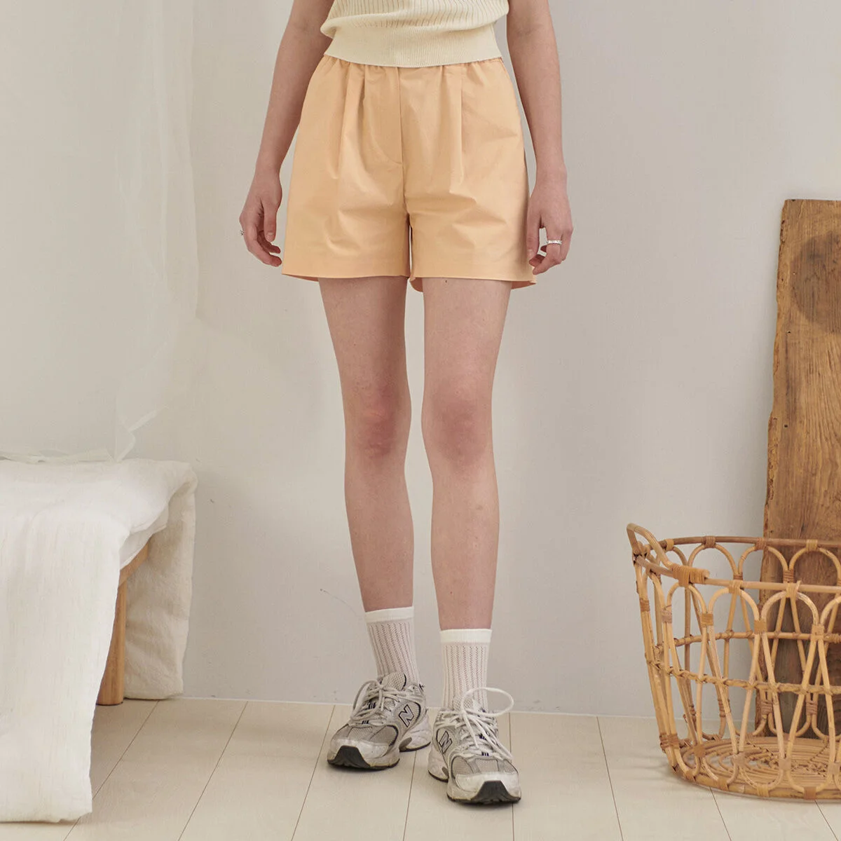 Mond Pintuck Pants