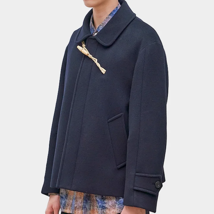 Round Collar Toggle Short Coat