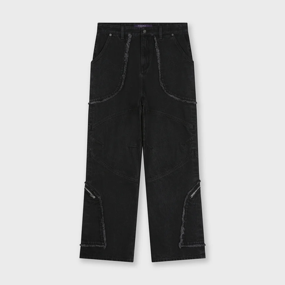 CUT OUT CURVED POCKET JEANS BLACK