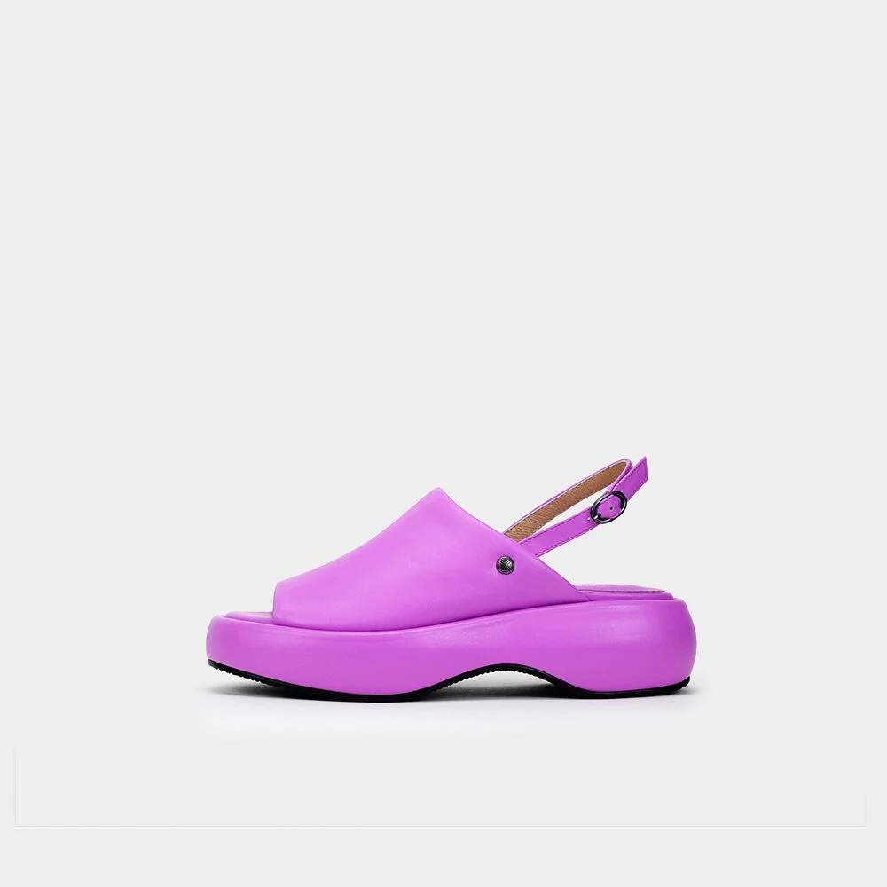 Noem_Magenta