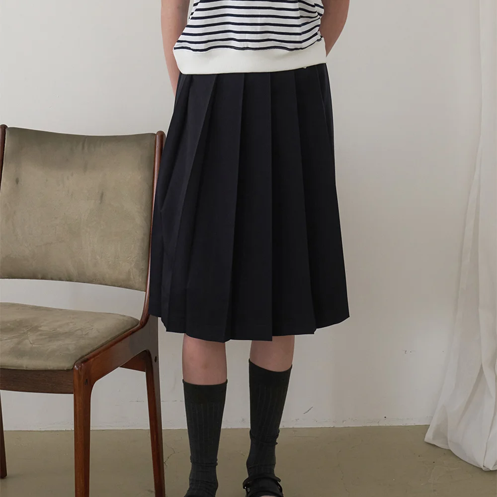 Classic Soft Pleats Skirt_Dark navy