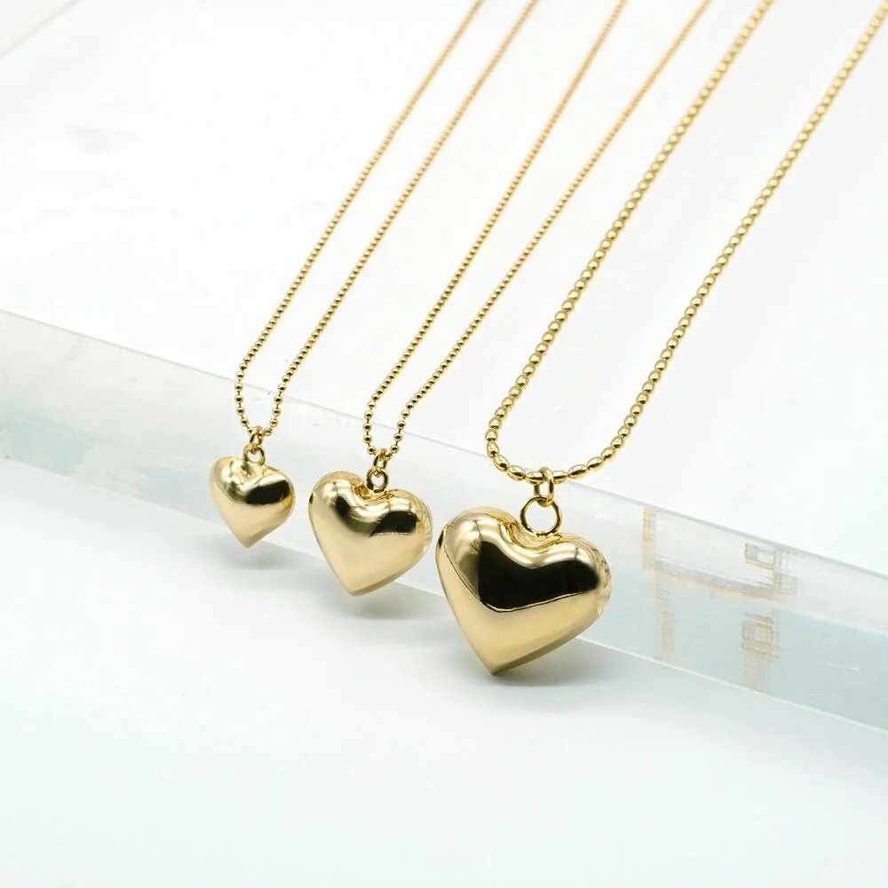 Volume heart point gold Necklace 金色 心形 圓潤 頸鏈