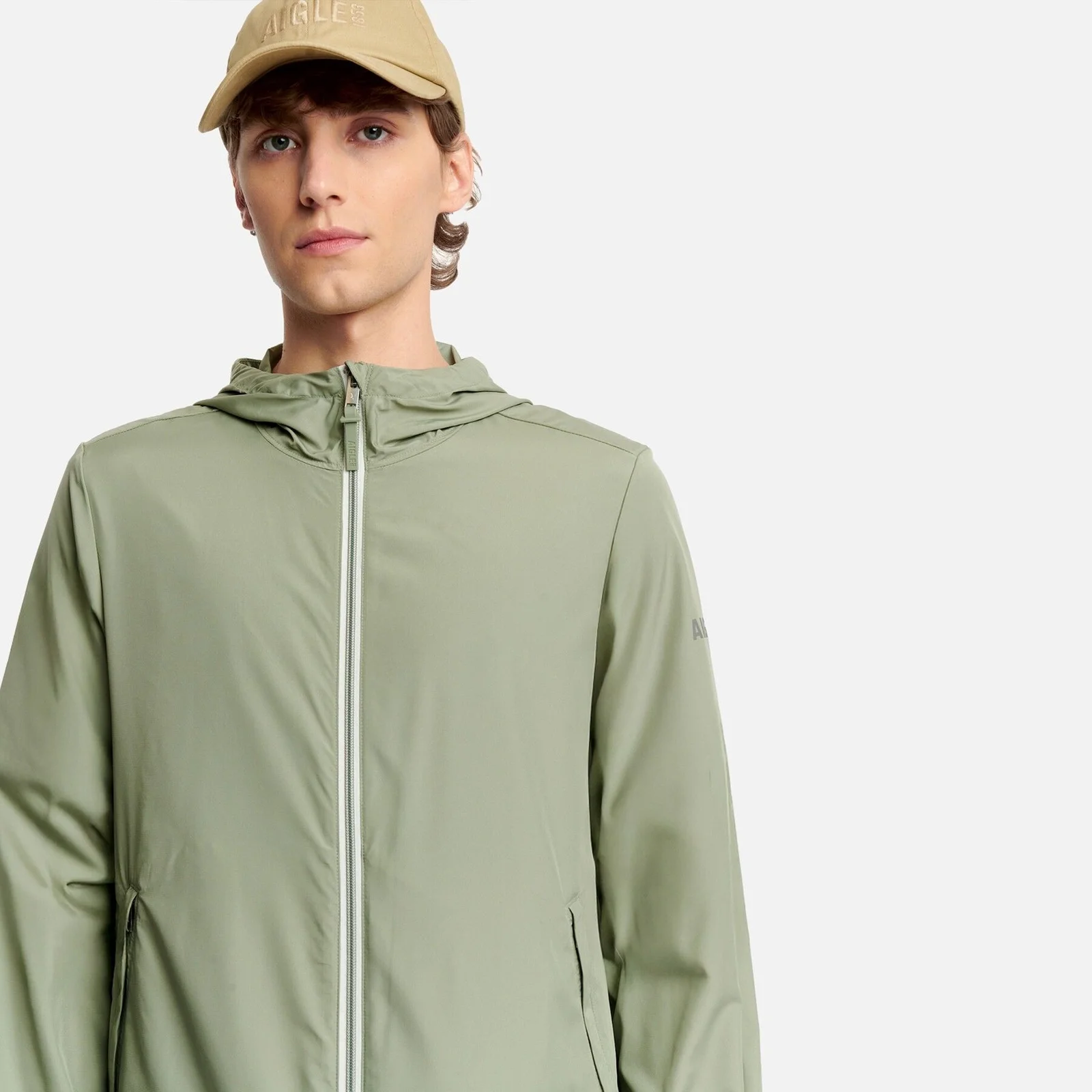 通用 SOLAR PACK : UNISEX UVC 外套 AAS26UOUT006SHA