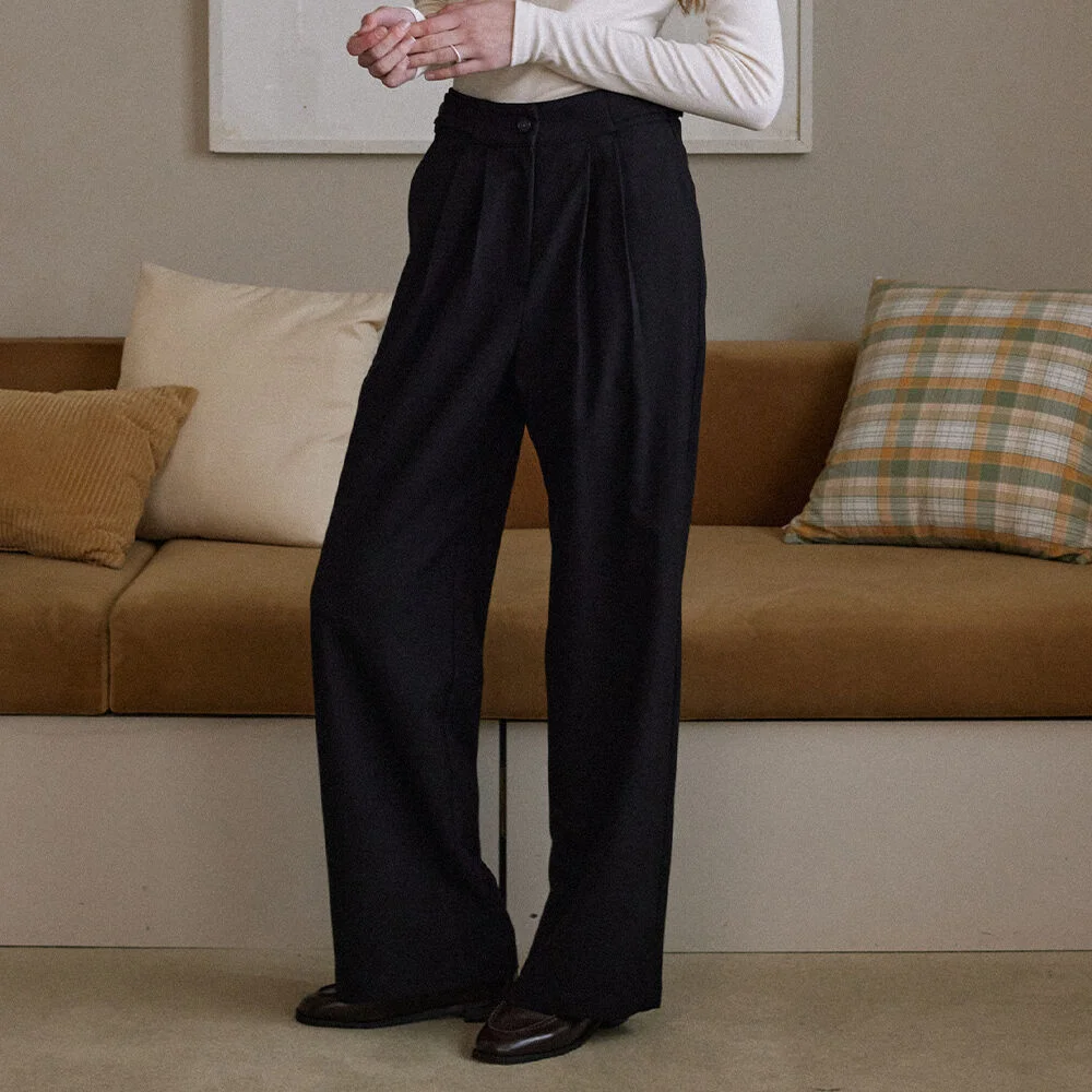 Back button two pintuck wide slacks - black