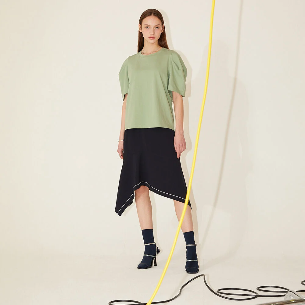 Asymmetric Hemline Skirt