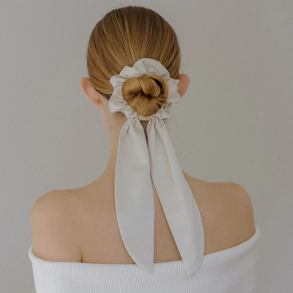 HLD019 Long tie hair scrunchie