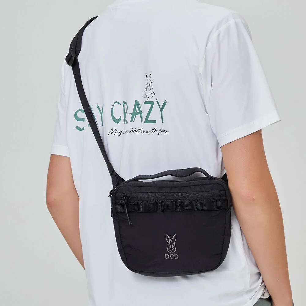 網格 輕量 中等 斜揹袋(BLACK)