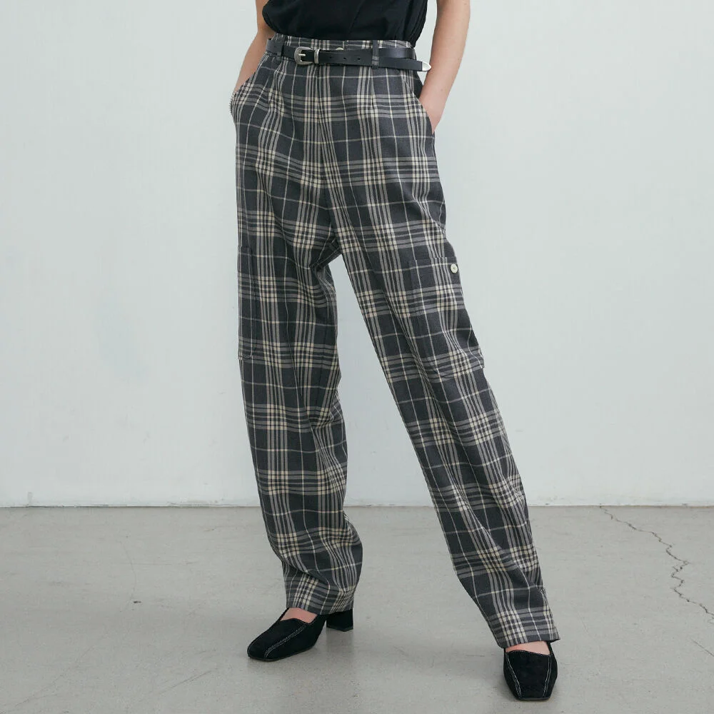 Petchu pants Check