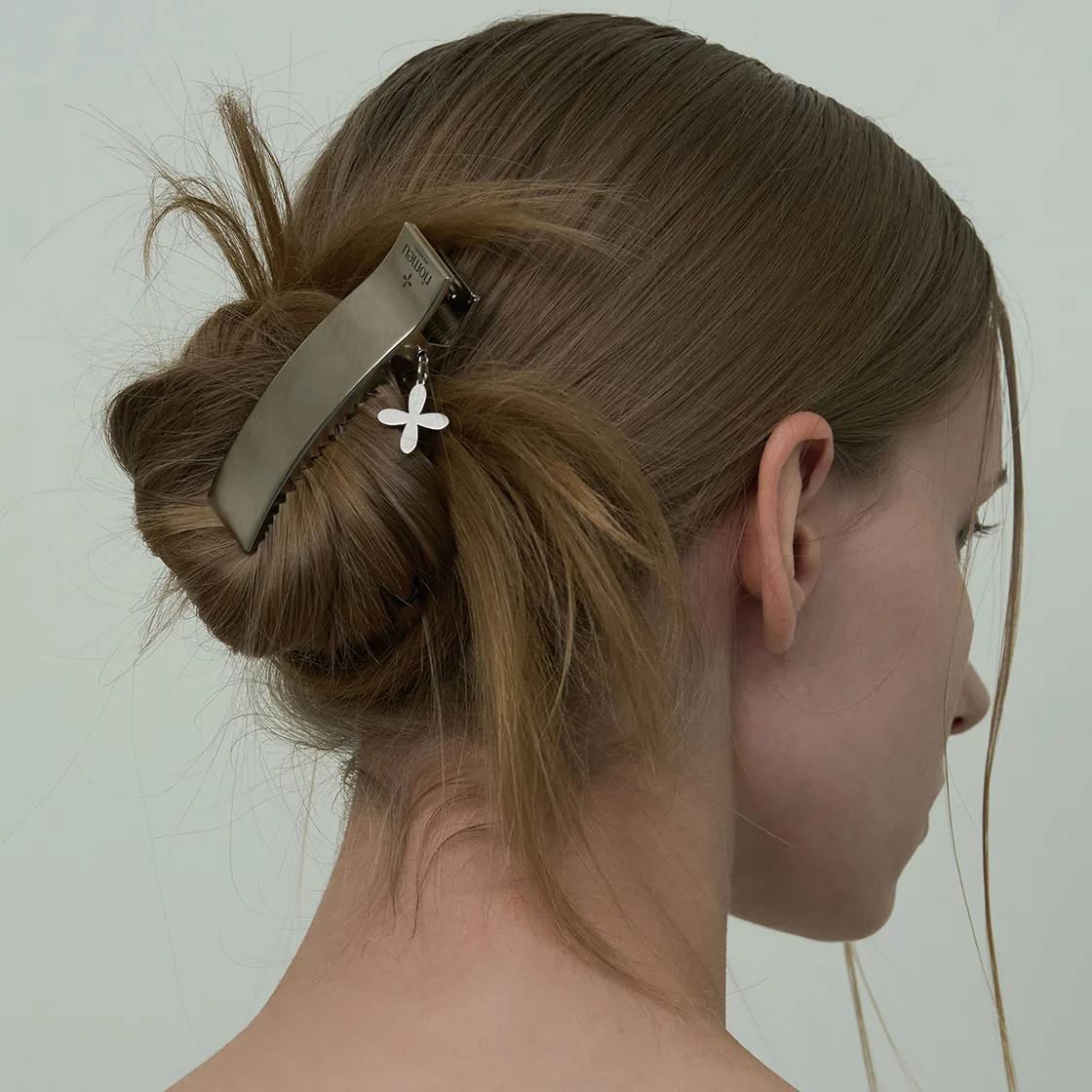 Signature Hairpin